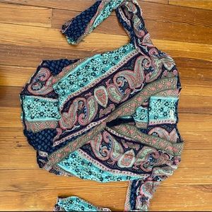 Multi-pattern cross front blouse!